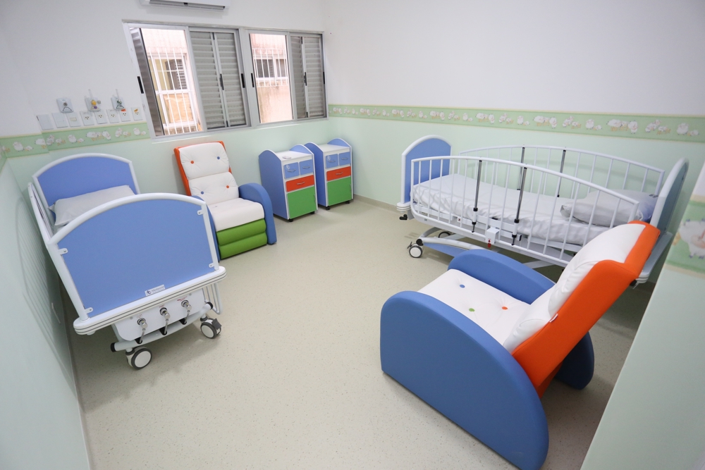 Parceria viabiliza reforma de mais uma enfermaria no Hospital da Criança