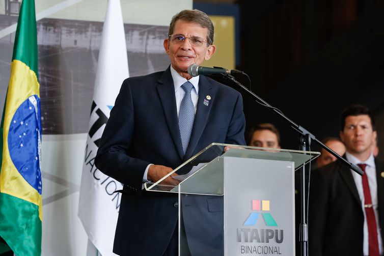 General Silva e Luna toma posse na Diretoria-Geral de Itaipu