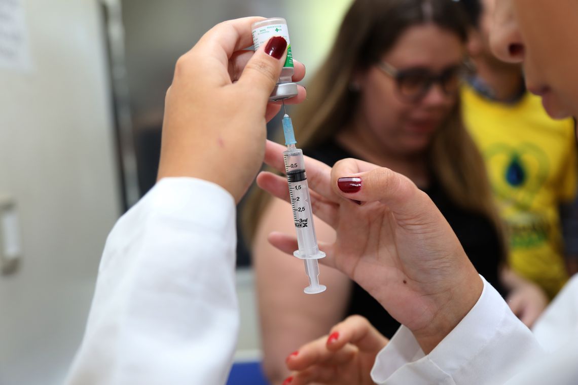 Mutirão da vacina contra a gripe acontece neste sábado em PG