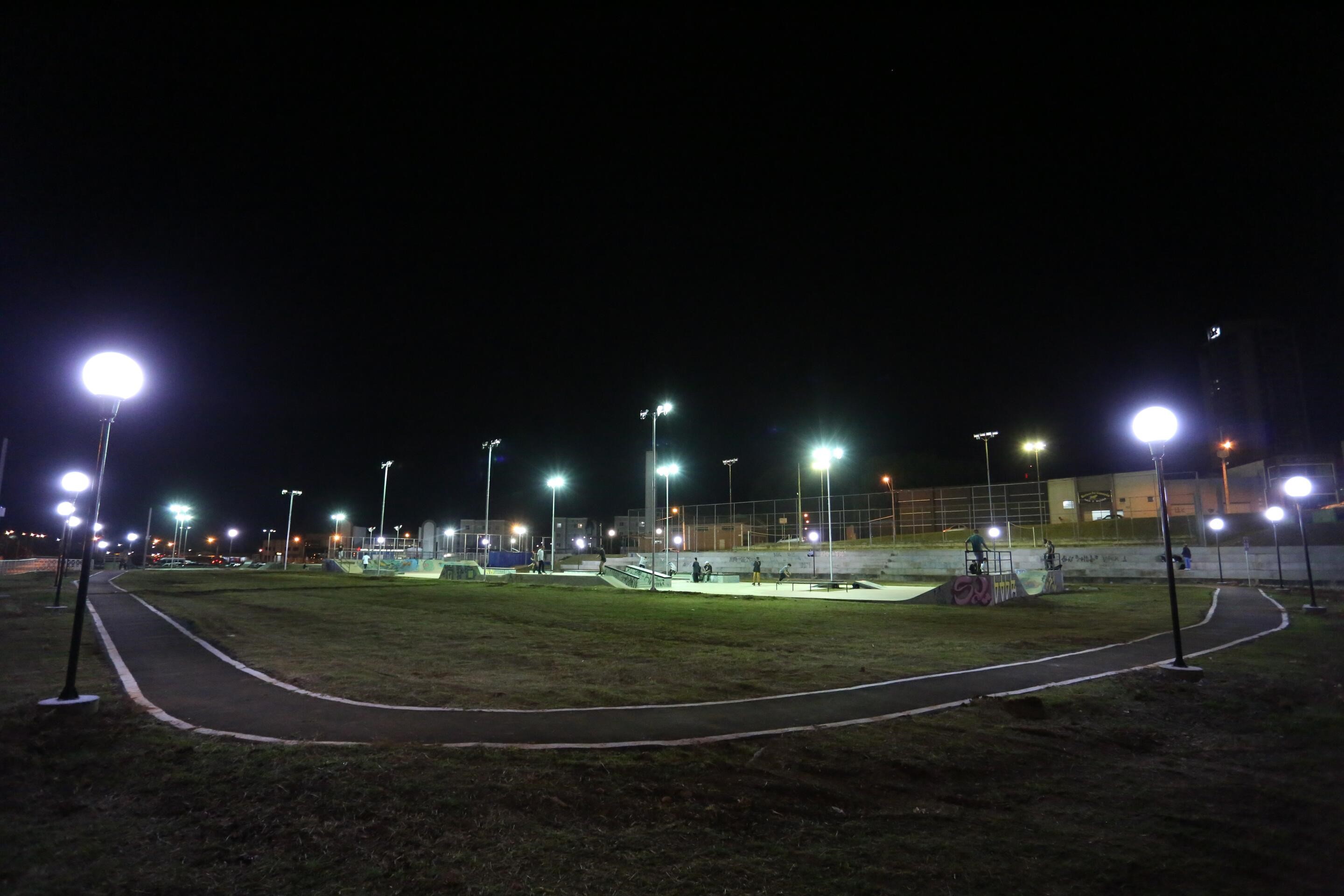 Afepon finaliza iluminação na Arena de esportes
