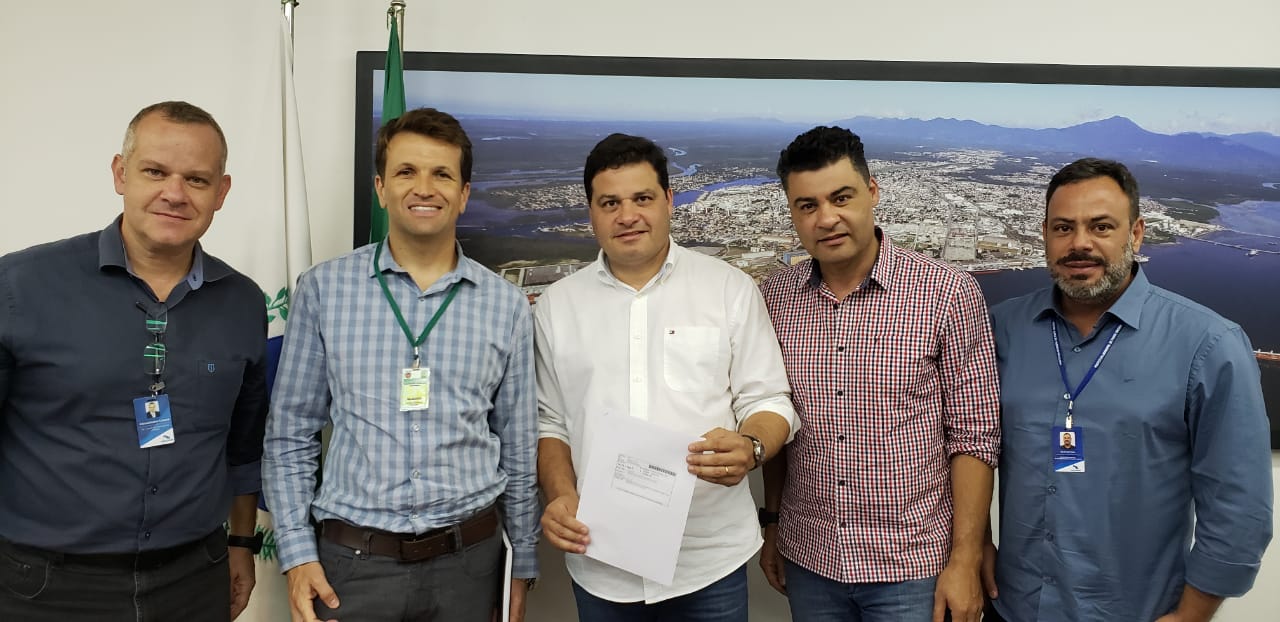 Rangel vai atrás de parceria com Estado para ciclovia ecológica em Itaiacoca