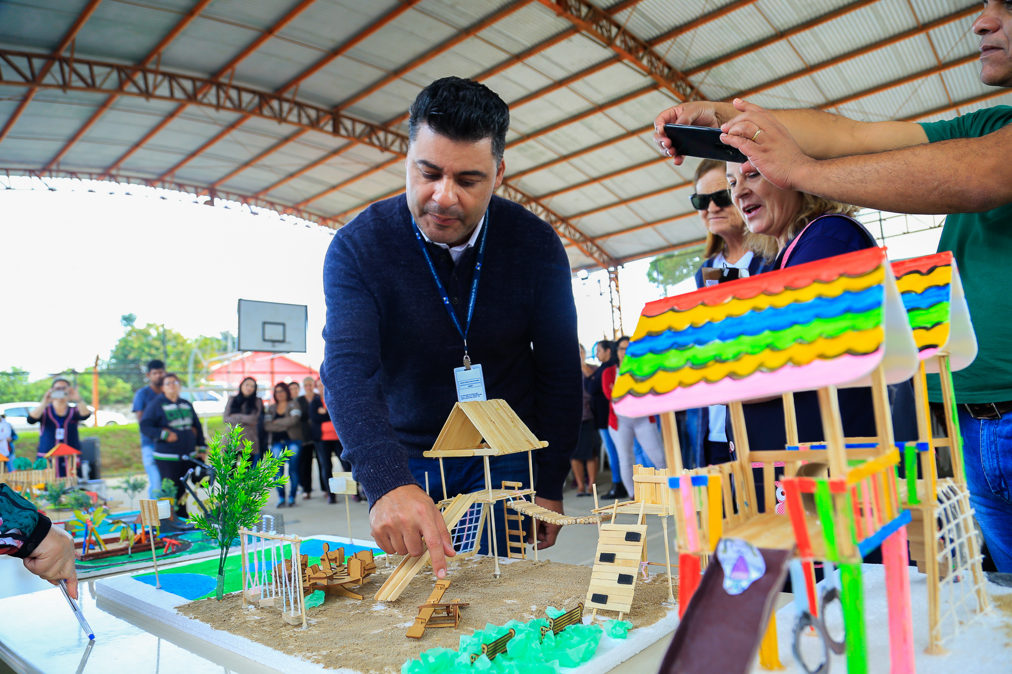 Rangel vai construir nova praça projetada por alunos do município