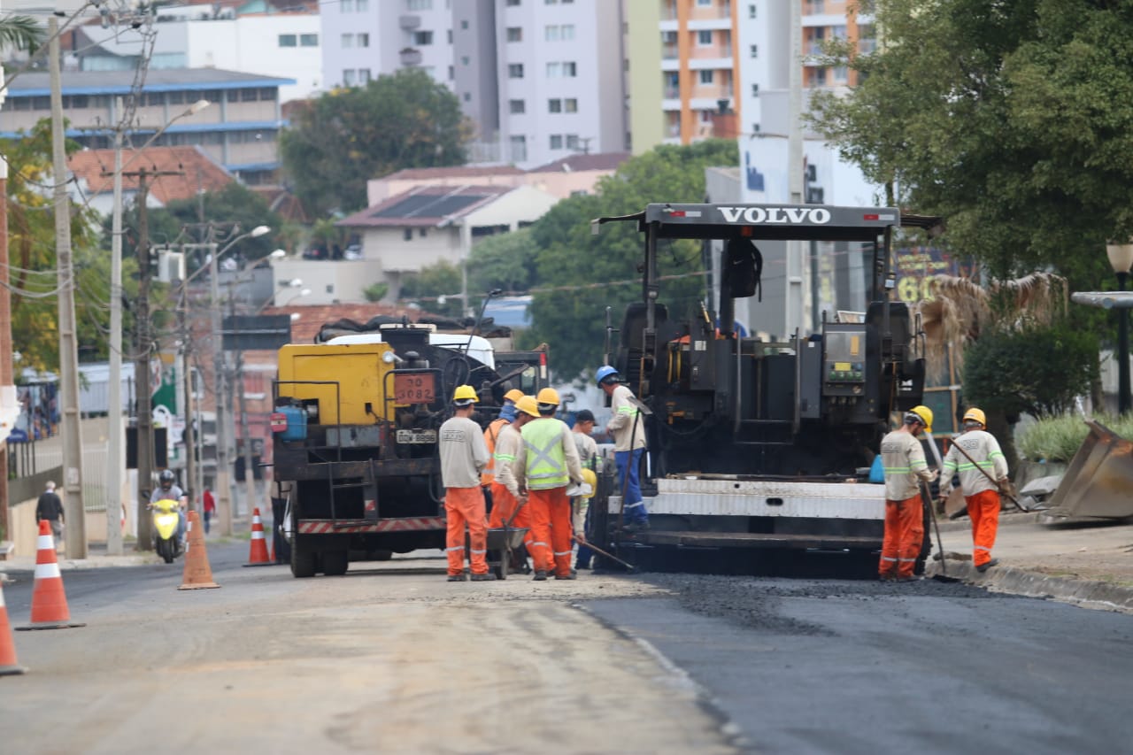 Com aval da Caixa, Rangel busca mais R$ 30 milhões em asfalto