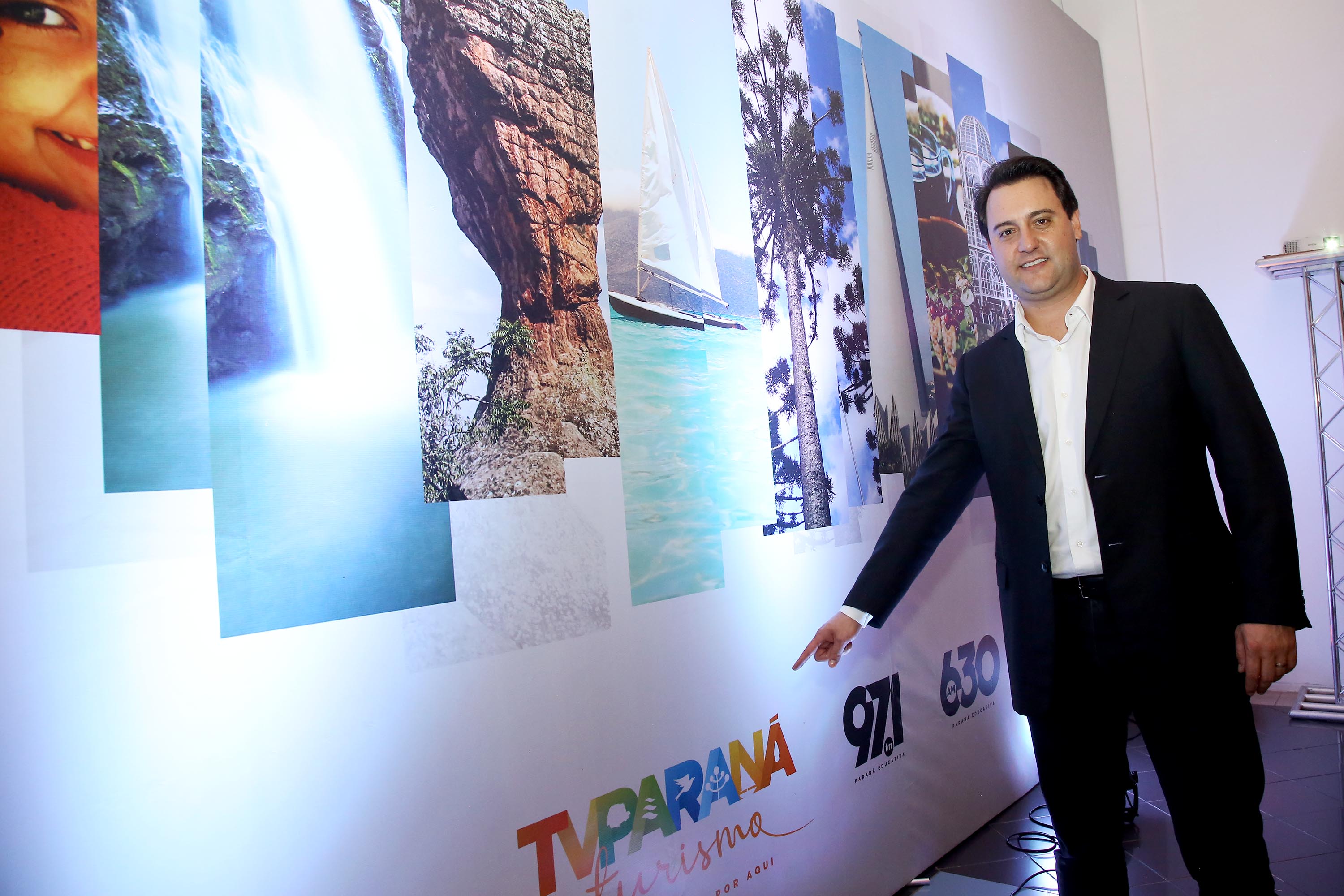 Governador lança a TV Paraná Turismo