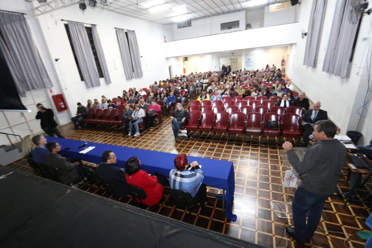 Prefeitura qualifica 119 ambulantes no projeto Bom Negócio Paraná