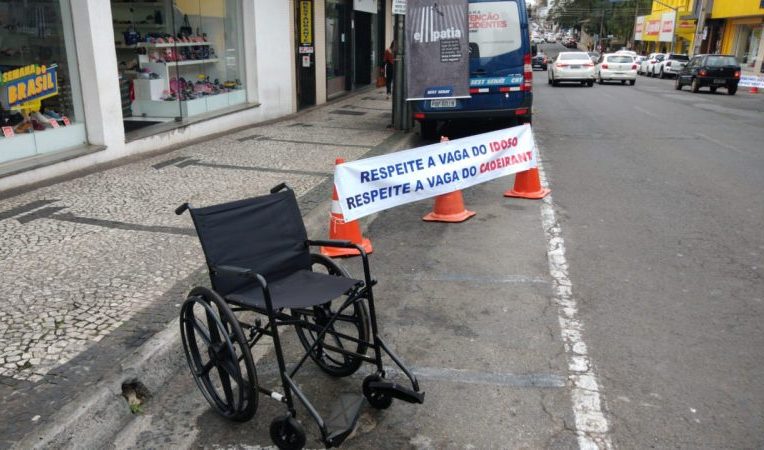 AMTT ressalta importância do respeito às vagas especiais no trânsito