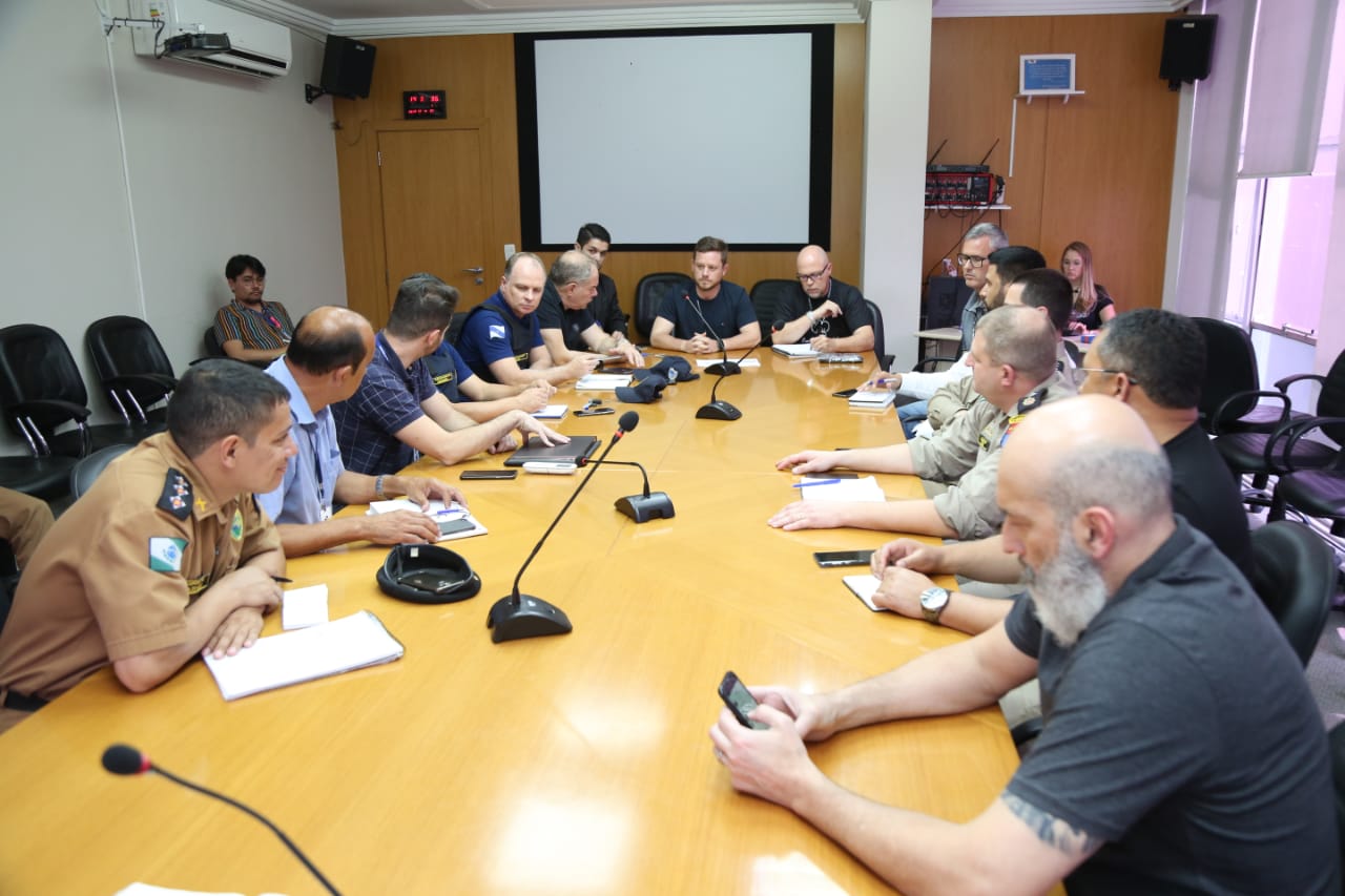Autoridades se reúnem para organizar segurança da Feira Paraná/Efapi
