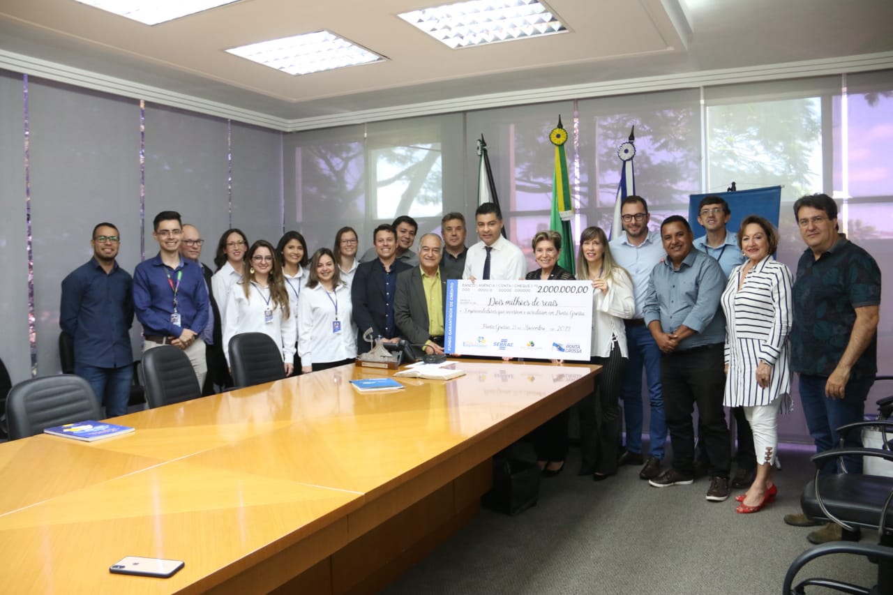 Prefeitura viabiliza crédito de R$ 2 mi para micro e pequenas empresas
