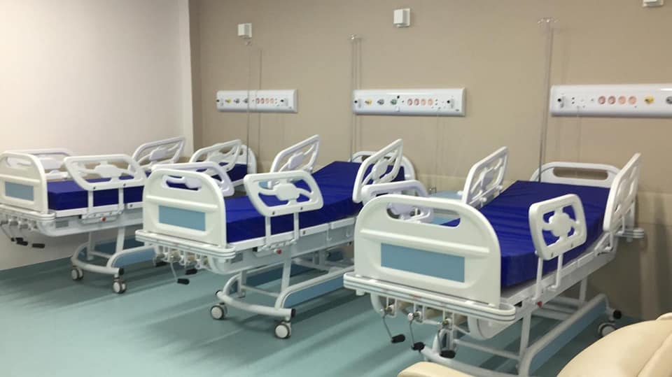 APRÓS entrega cinco enfermarias reformadas no Hospital Municipal