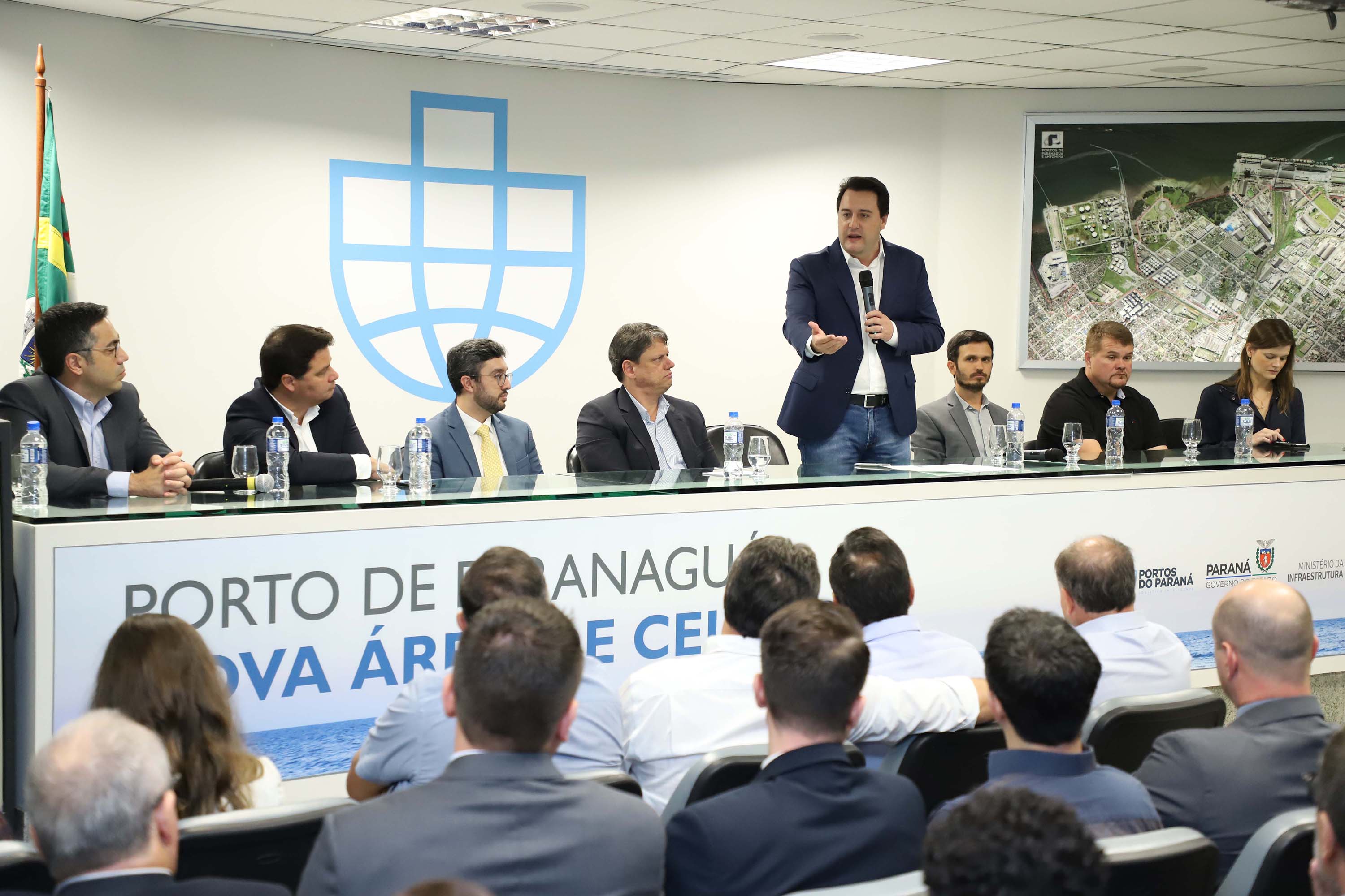 Autonomia do Paraná agiliza arrendamentos de áreas portuárias