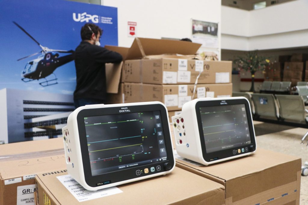 HU-UEPG recebe equipamentos para 10 novas UTIs Covid-19