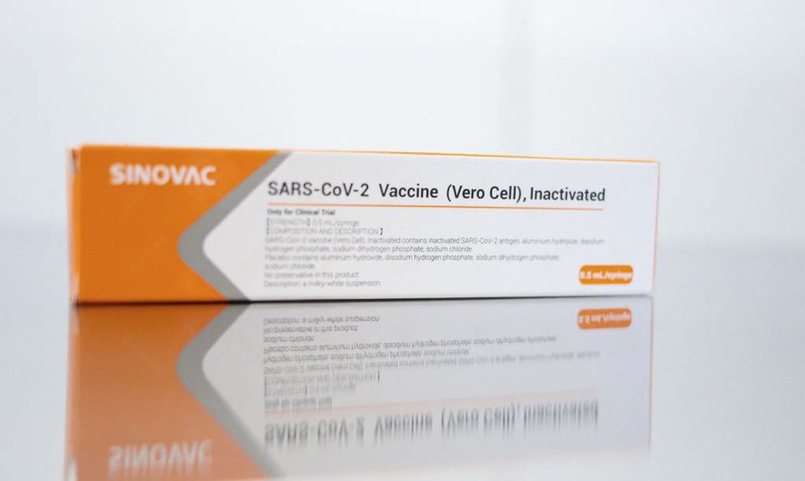 Vacina pode ter registro em outubro, diz Butantan