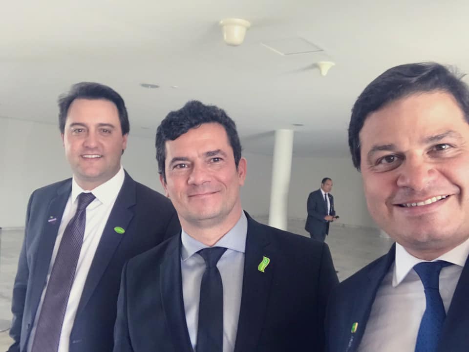 "O Paraná há de se orgulhar", diz Sandro sobre Ratinho Jr e Sérgio Moro