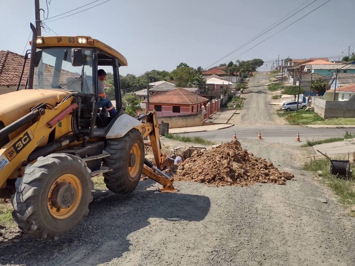 Prefeitura inicia obras de pavimentação em Uvaranas