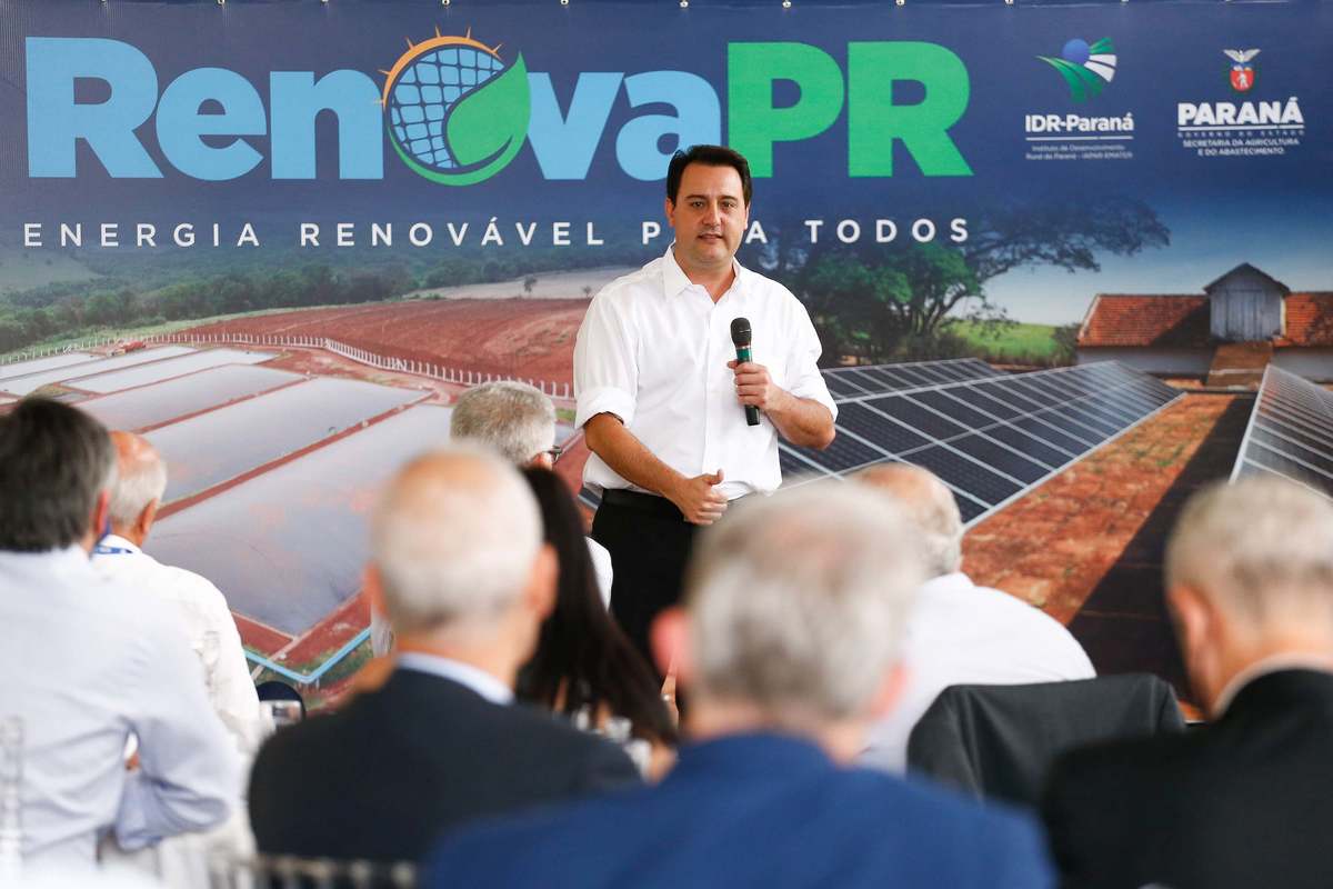 Com mais de 1,4 mil projetos, governador celebra avanço de energia renovável na agroindústria