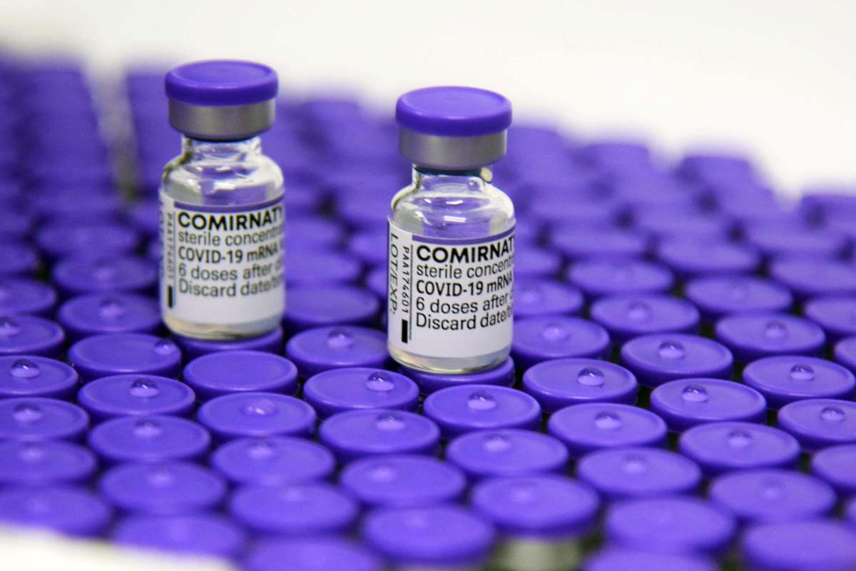 Paraná receberá 735,9 mil vacinas contra Covid-19 para dose de reforço nesta terça (18)