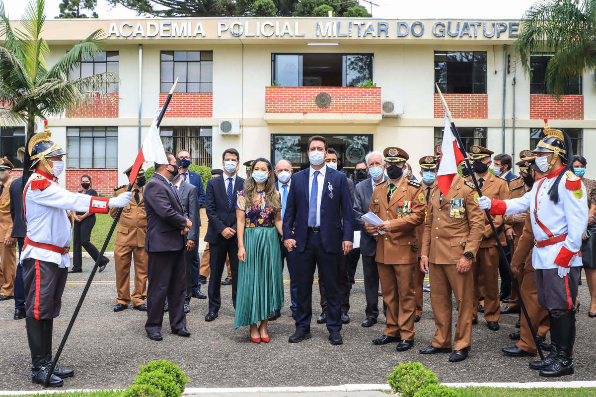 Ratinho Junior destaca evolução diária da Polícia Militar do Paraná