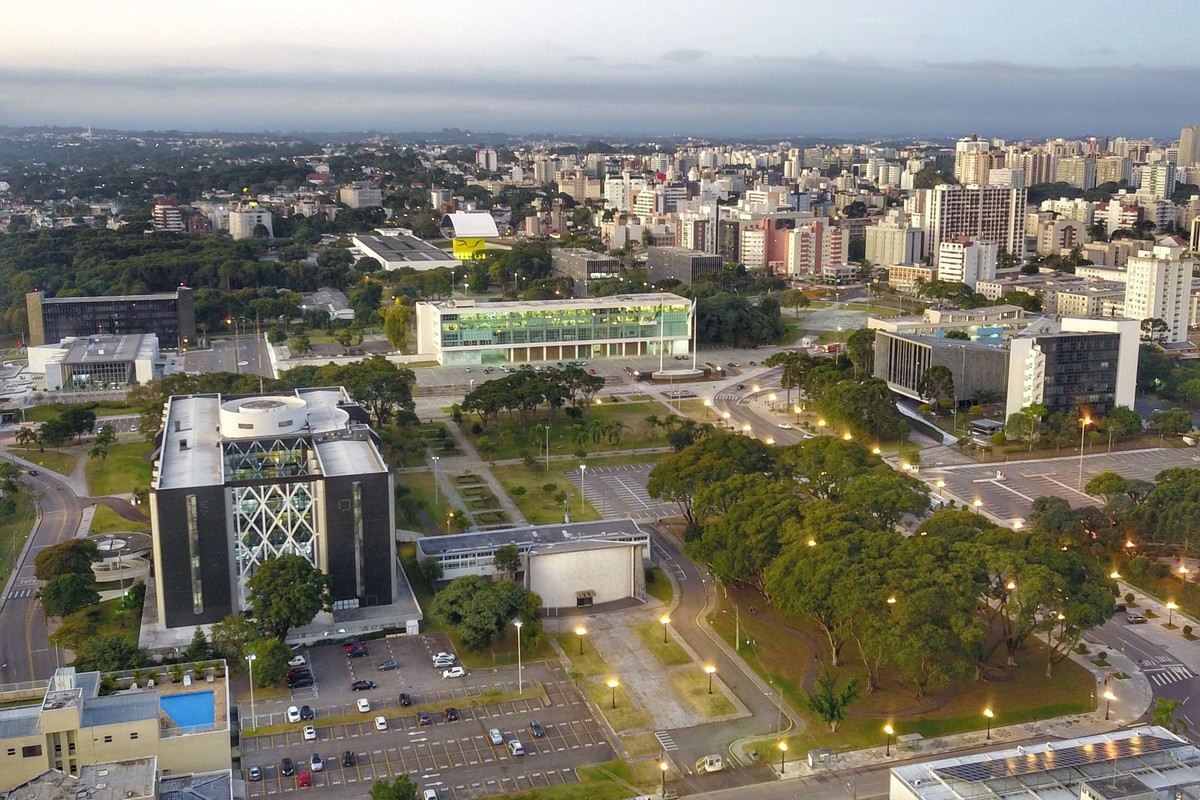 Órgãos públicos estaduais terão escala especial de funcionamento no feriado de Tiradentes