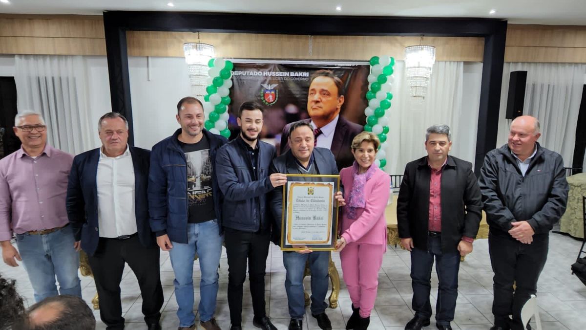Hussein Bakri recebe título de cidadão honorário de Ponta Grossa