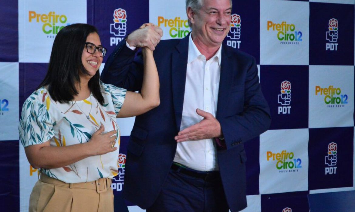 PDT escolhe vice-prefeita de Salvador para ser vice de Ciro Gomes