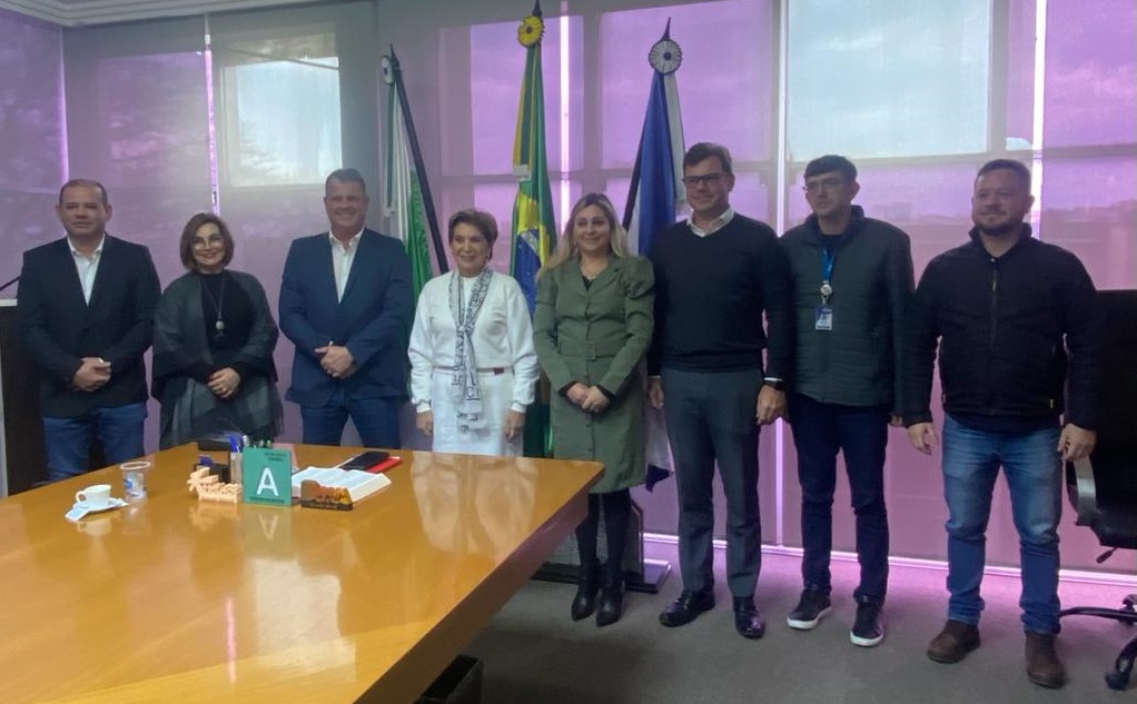 Reunião discute parcerias entre Ponta Grossa e Campo Largo