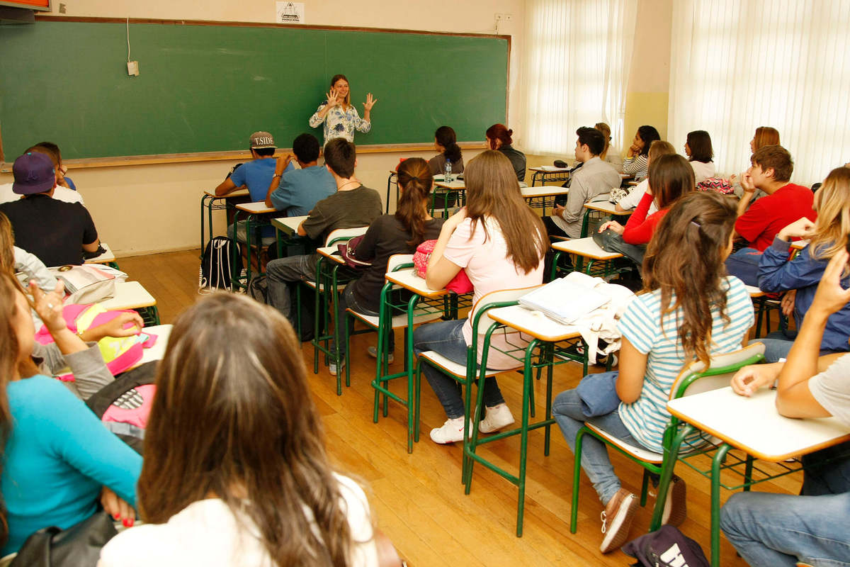 Desempenho no Enem pode ajudar estudantes a ingressar nas sete universidades estaduais