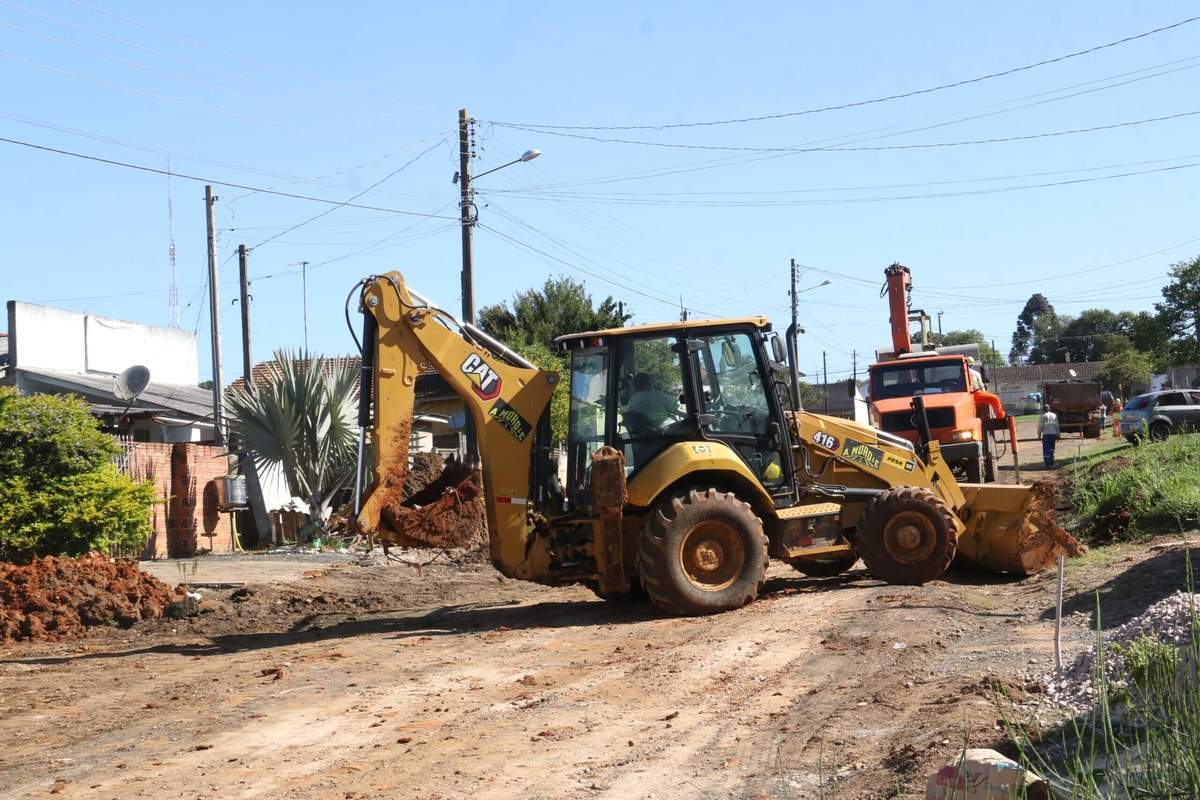 Prefeitura avança com obras do Asfalto Novo no bairro Boa Vista