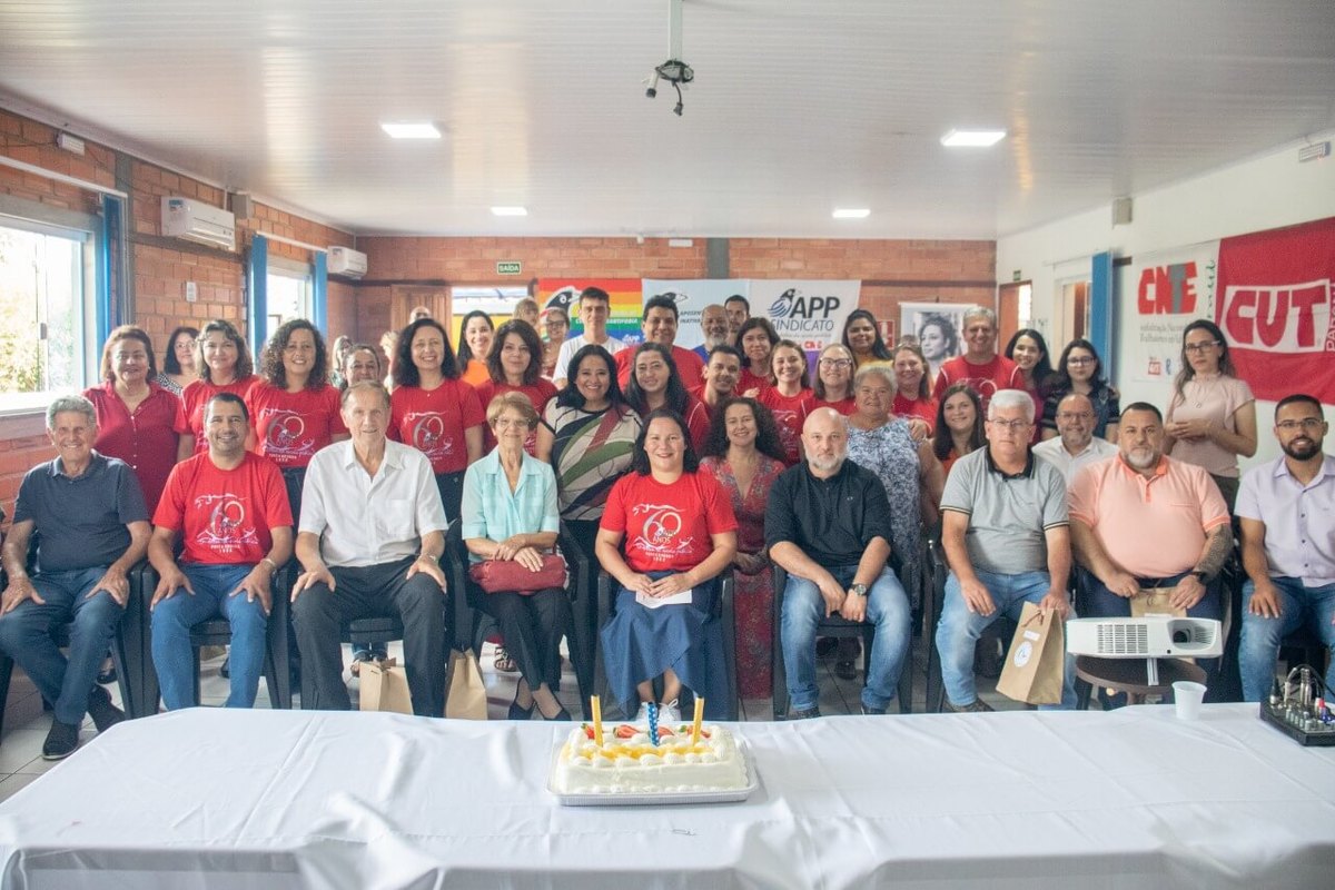 APP-Sindicato comemora 60 anos em Ponta Grossa