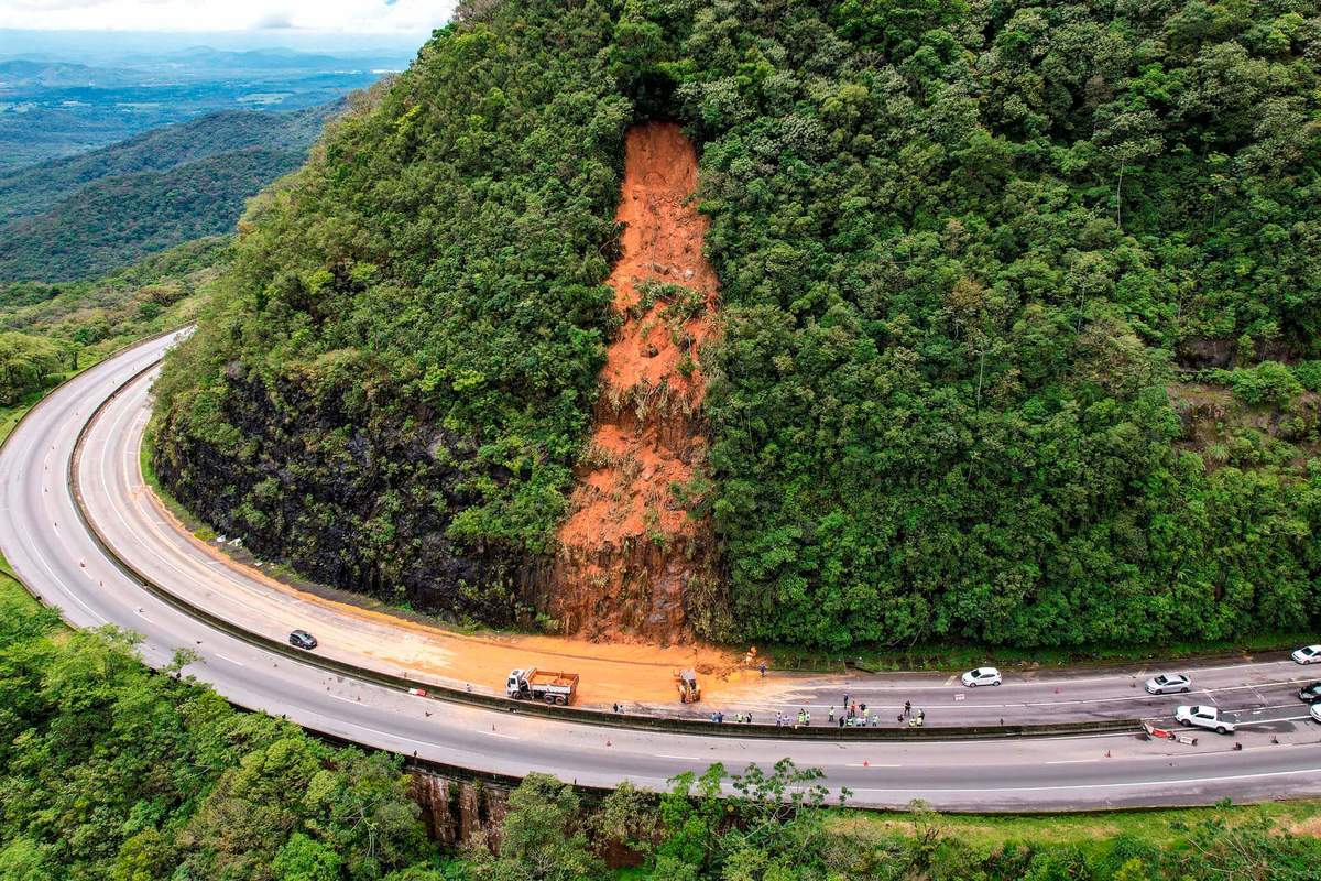 Após acordo, Estado garante execução das obras e trafegabilidade na BR-277