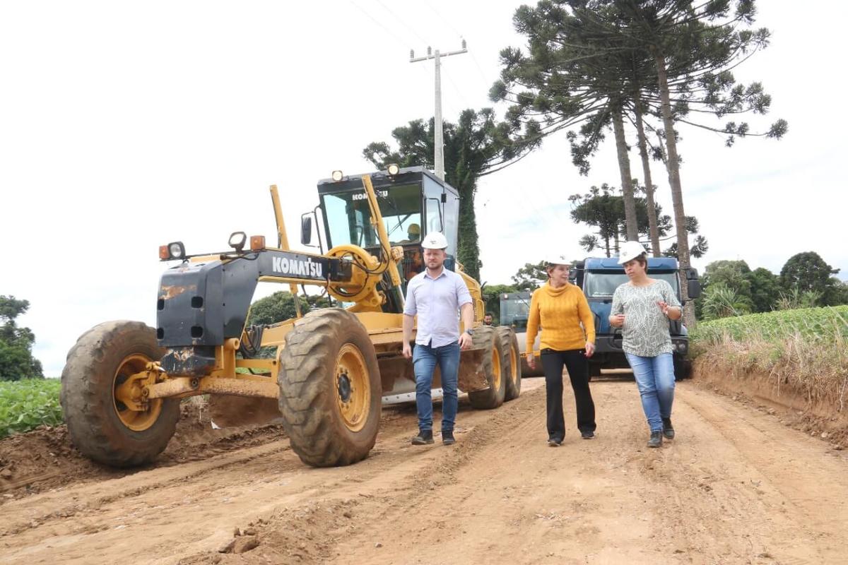 Inicia maior programa de recuperação de estradas rurais da história de PG
