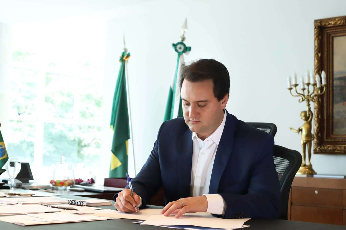 Ratinho Jr. anuncia secretário do Trabalho e diretores do Detran, Celepar, Amep e Portos