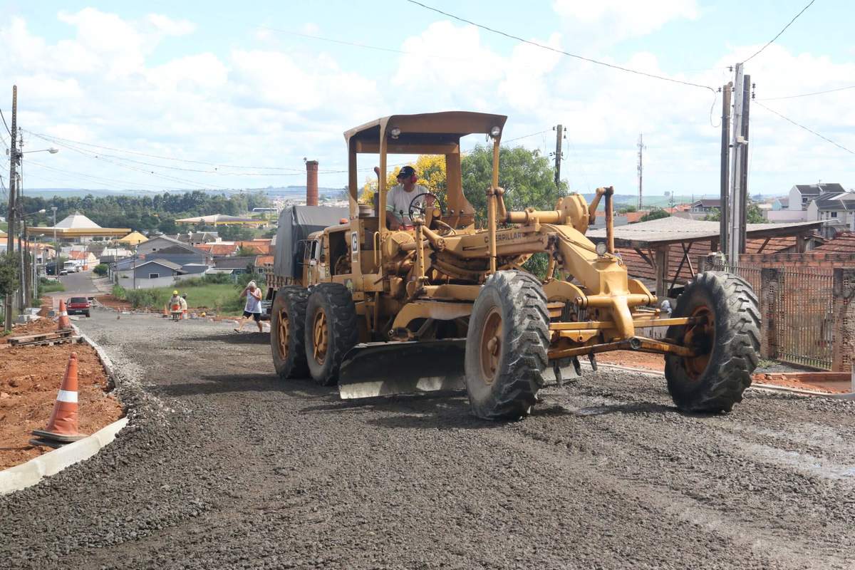 Prefeitura investe mais de R$ 3,5 milhões em asfalto no Monte Belo