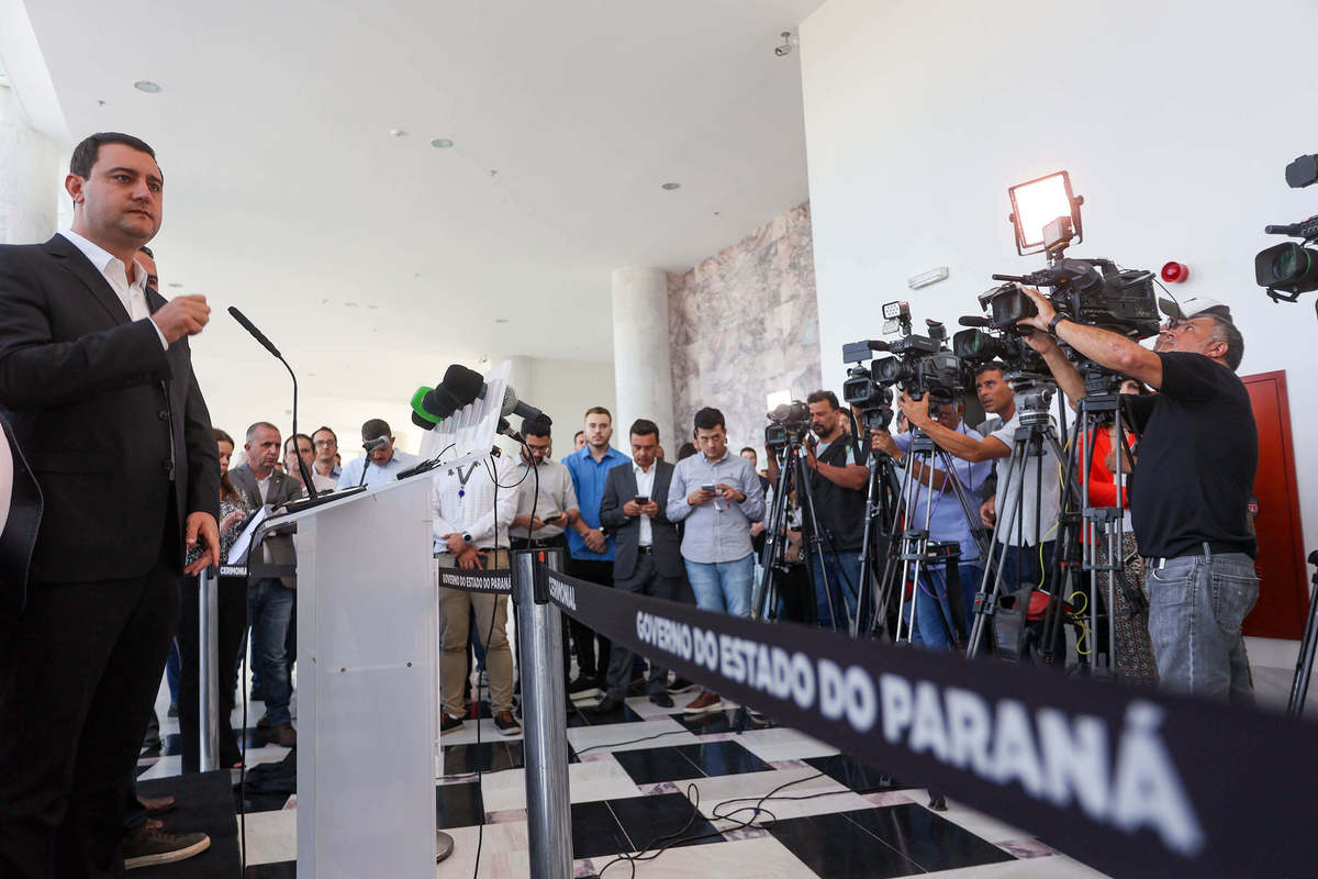 Governador anuncia pacote de ações de prevenção à violência nas escolas