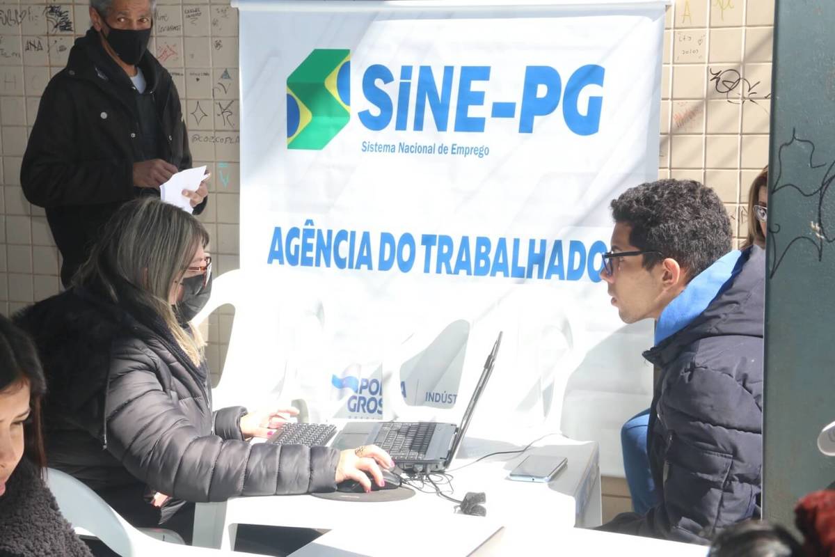 Agência do Trabalhador vai ofertar mais de 200 vagas de emprego em evento no 'Santa Paula'