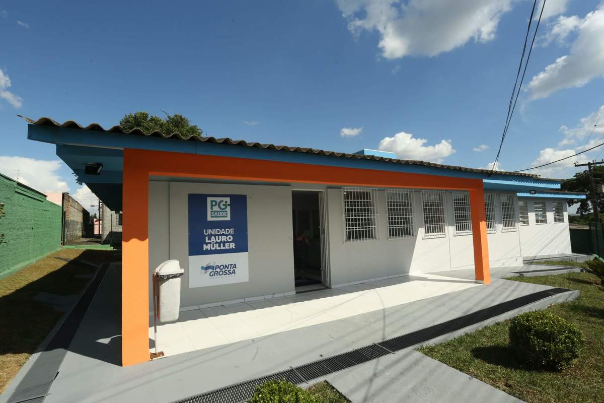 Prefeitura entrega revitalização da unidade de saúde no 'Santa Maria'