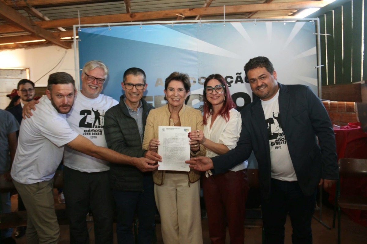Prefeitura assina termo de cessão com a Associação de Moradores Ericson John Duarte