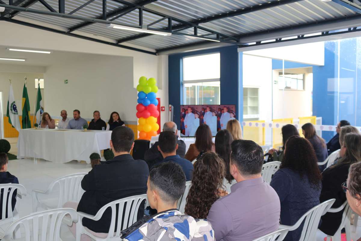CMEI é inaugurado em Castro com investimento de R$ 5 milhões