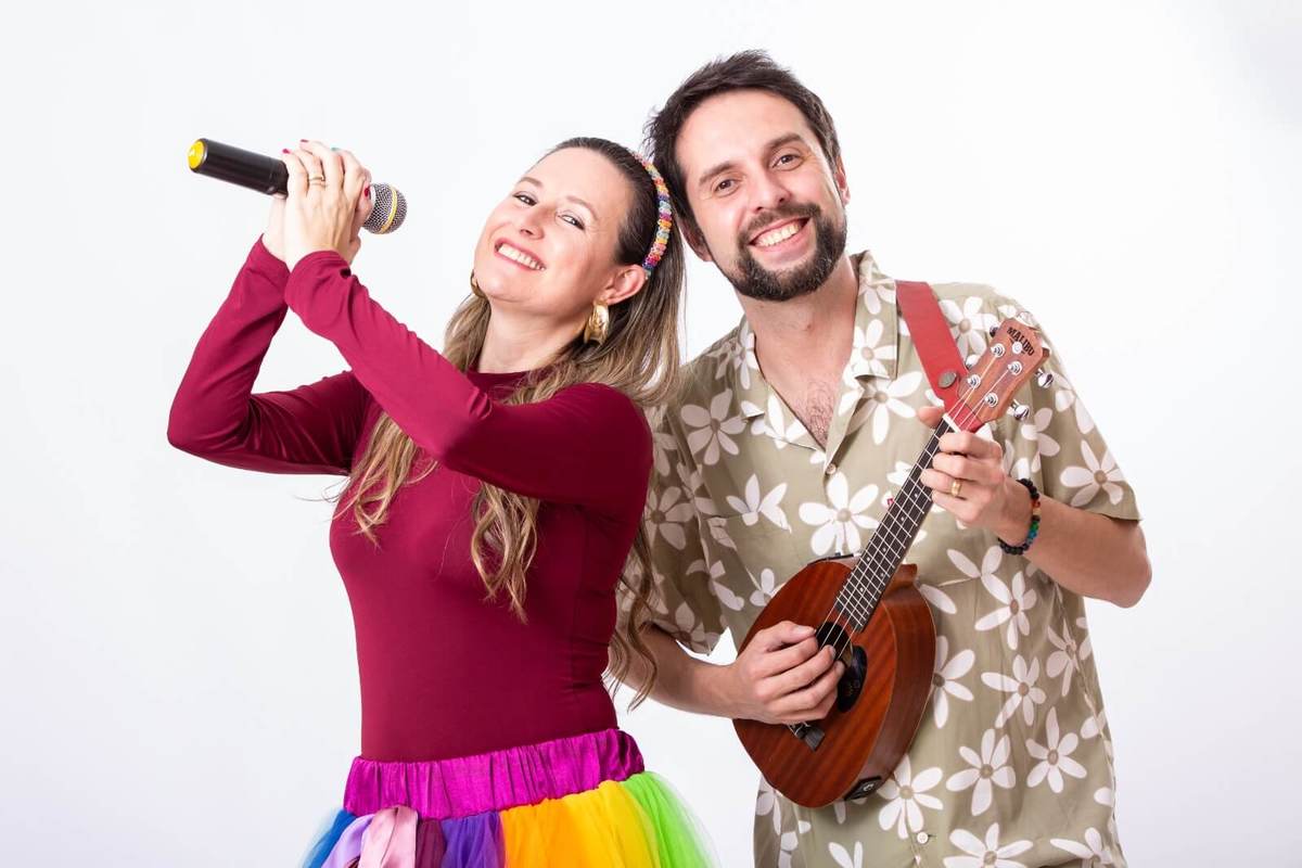 Banda Casa Cantante inicia nova turnê por 15 cidades do Paraná