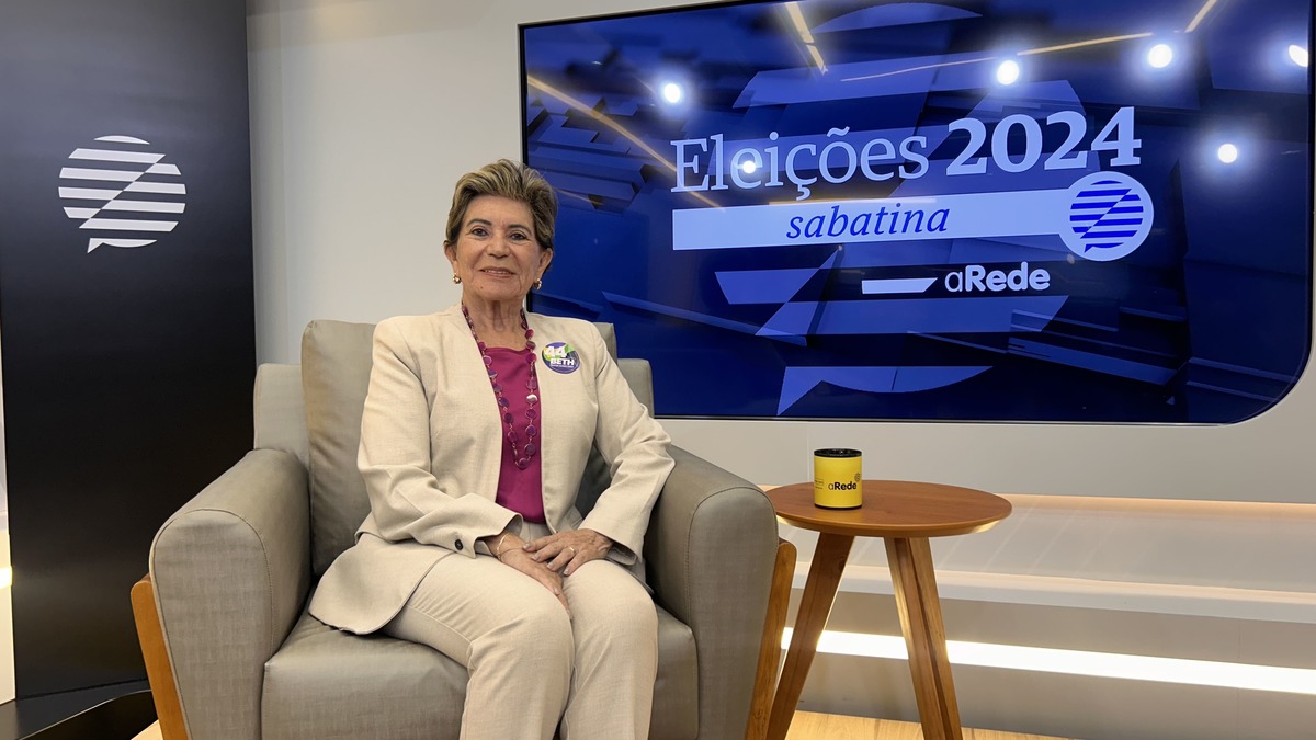 Elizabeth Schmidt aposta em gestão plena para otimizar saúde em Ponta Grossa