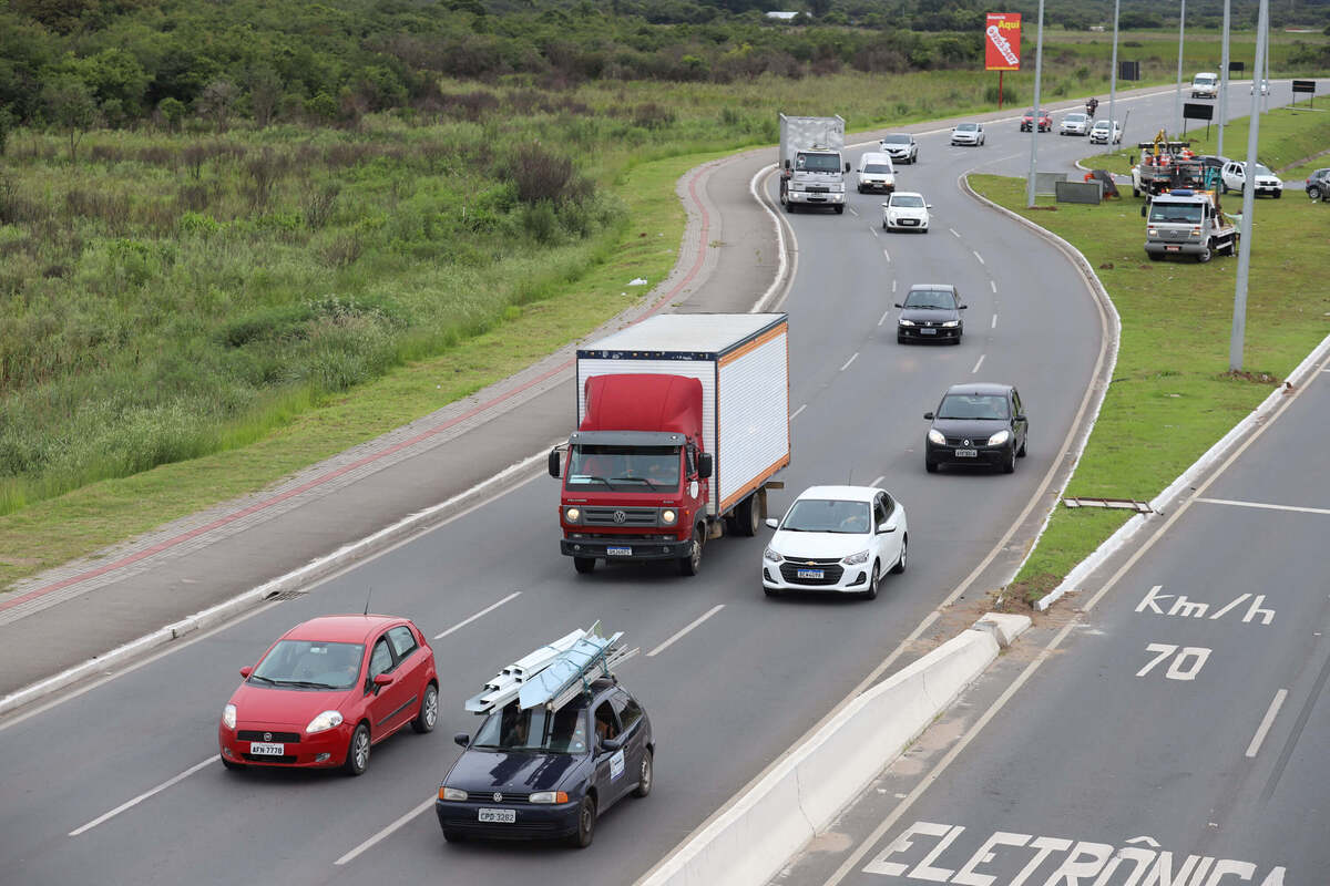 Proprietários de veículos com final 7 e 8 têm até esta quarta-feira para pagar o IPVA 2025