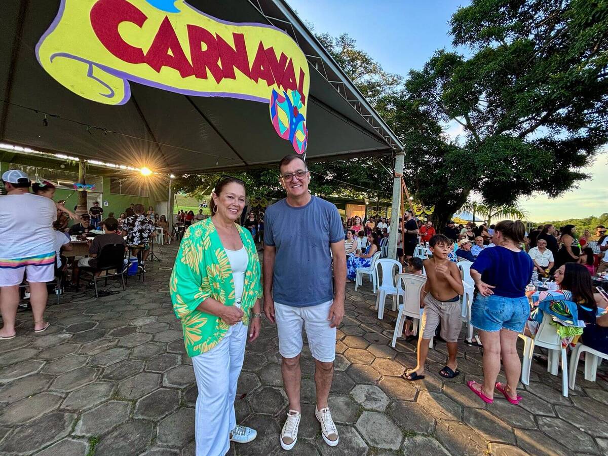 Carnaval de Tibagi atrai turistas e impulsiona comércio local